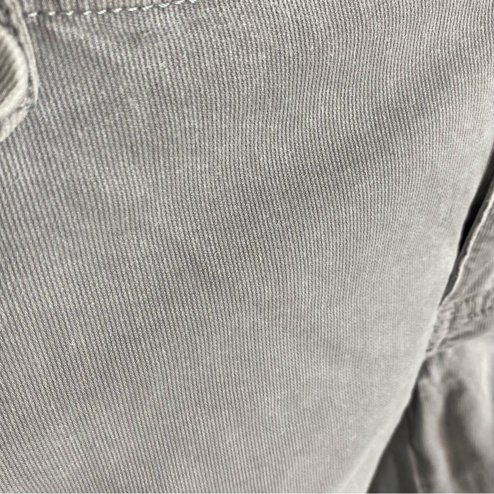 EDDIE BAUER Shaw Light Grey Corduroy Capri Crop Pant Utility Size 8 Tall - Picture 14 of 16
